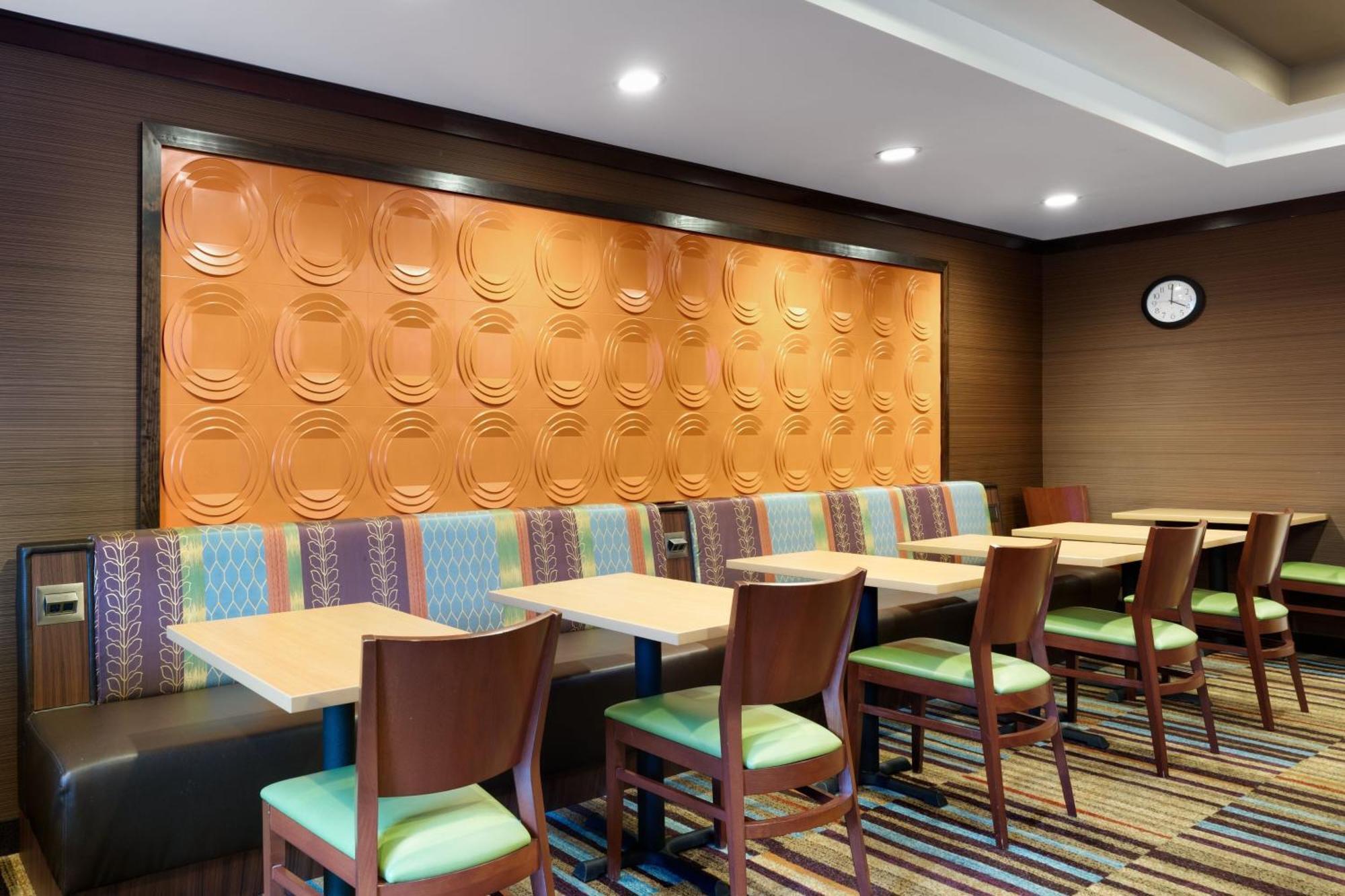 Fairfield Inn By Marriott Lexington Park Patuxent River Naval Air Station Экстерьер фото