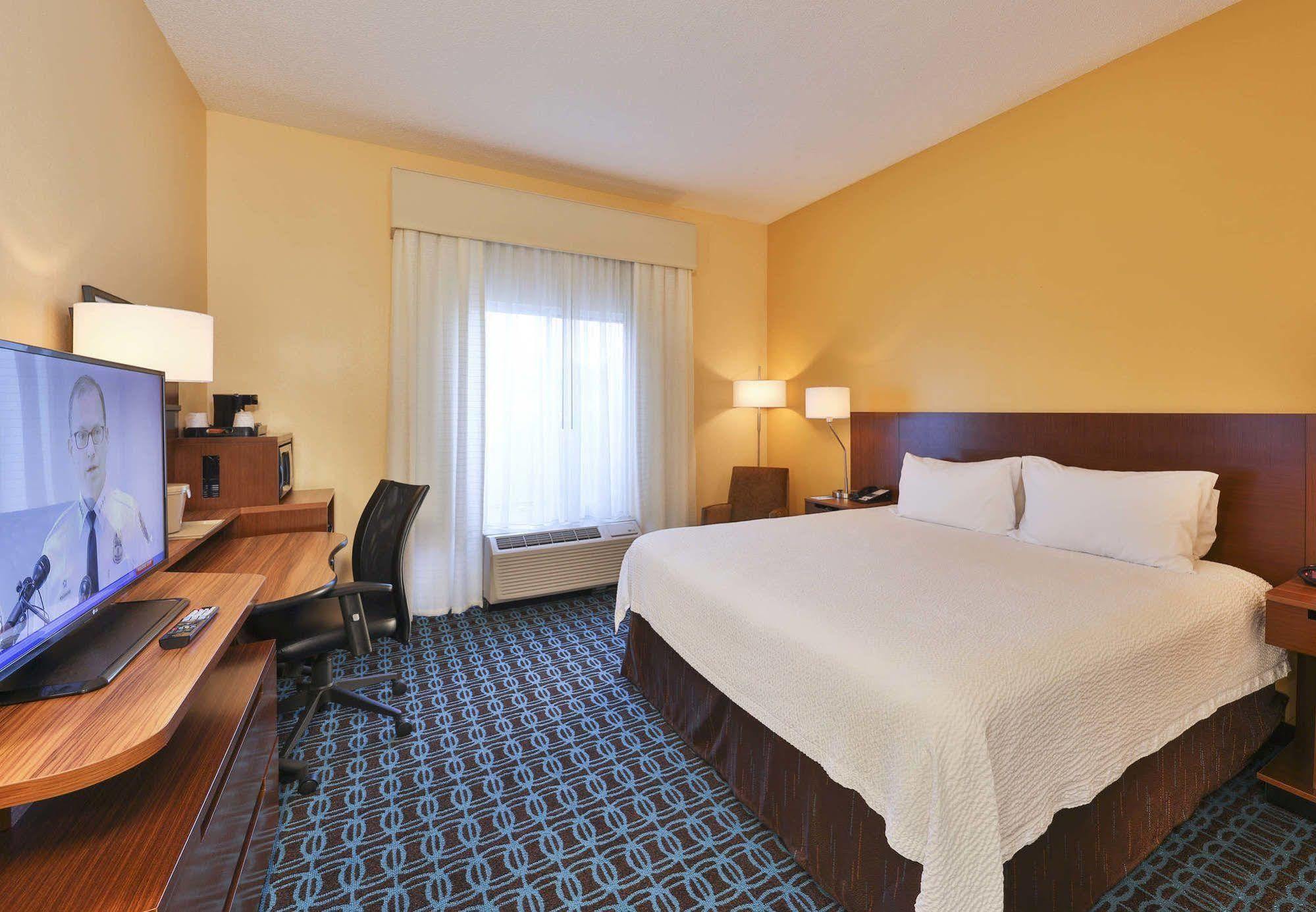 Fairfield Inn By Marriott Lexington Park Patuxent River Naval Air Station Экстерьер фото