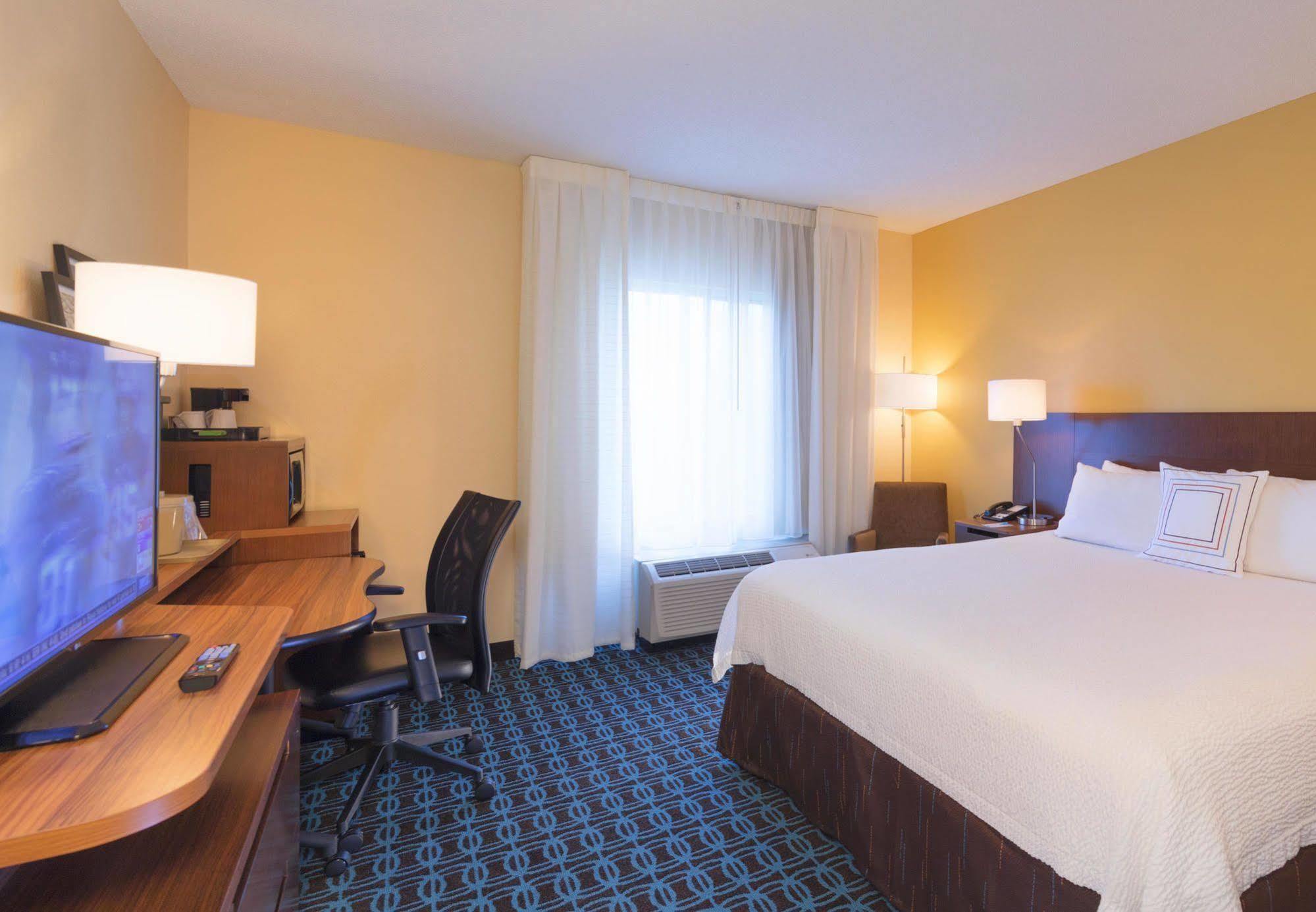 Fairfield Inn By Marriott Lexington Park Patuxent River Naval Air Station Экстерьер фото